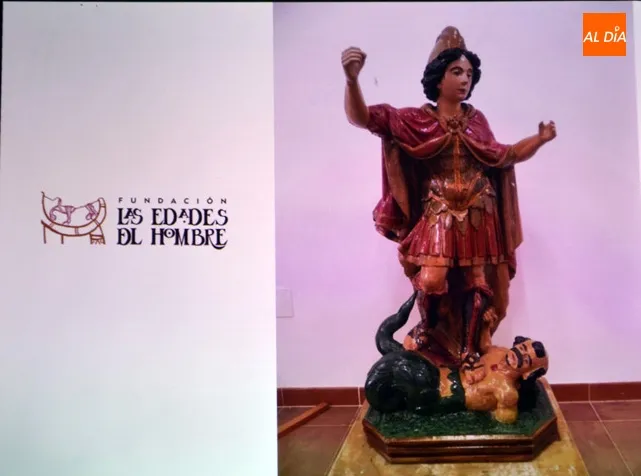 Foto 10 - La imagen de San Miguel Arc&aacute;ngel vuelve a Pe&ntilde;aranda tras su restauraci&oacute;n  