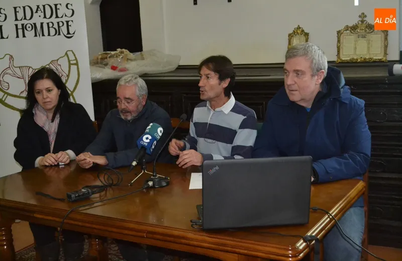 Foto 3 - La imagen de San Miguel Arc&aacute;ngel vuelve a Pe&ntilde;aranda tras su restauraci&oacute;n  