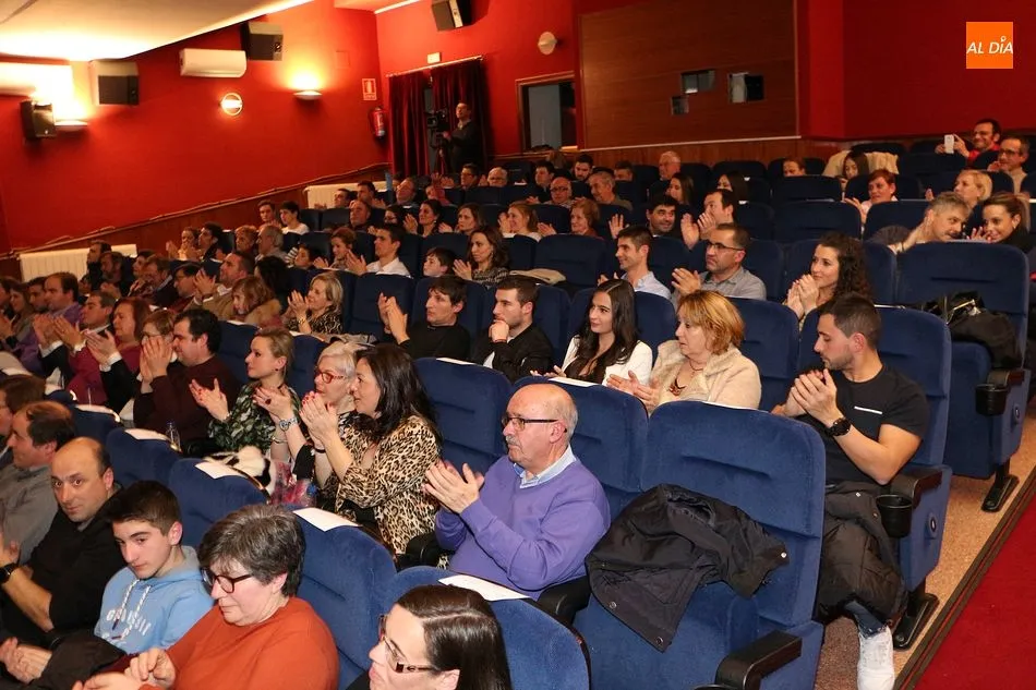 Foto 8 - Guijuelo rinde homenaje a sus mejores deportistas