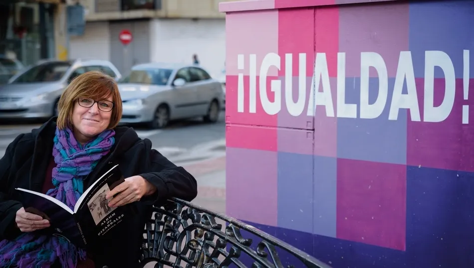 Mercedes Iglesias durante la entrevista  / REP. GRÁFICO: CARMEN BORREGO