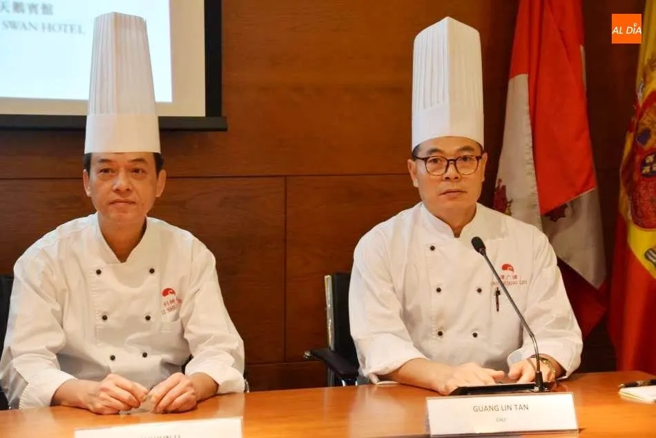 Foto 4 - Tres chefs asi&aacute;ticos dan a conocer la gastronom&iacute;a cantonesa en la C&aacute;mara de Comercio