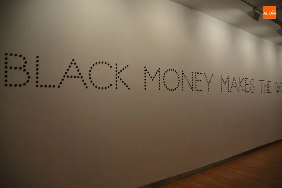 Foto 5 - &lsquo;Para&iacute;so&rsquo;,&nbsp;la iron&iacute;a y la cr&iacute;tica de Eugenio Merino sobre los para&iacute;sos fiscales