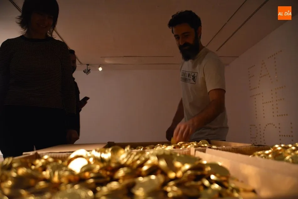 Foto 8 - &lsquo;Para&iacute;so&rsquo;,&nbsp;la iron&iacute;a y la cr&iacute;tica de Eugenio Merino sobre los para&iacute;sos fiscales