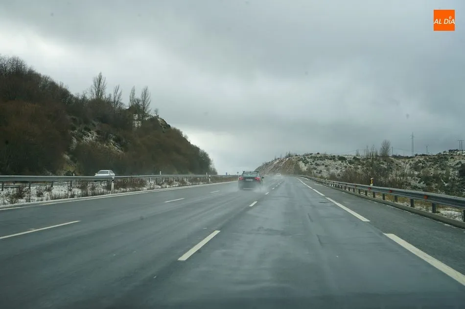 Foto 6 - La nieve se deja ver en el sur de la provincia de Salamanca