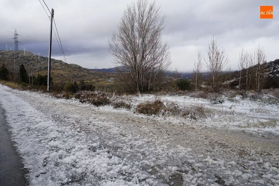 Foto 2 - La nieve se deja ver en el sur de la provincia de Salamanca