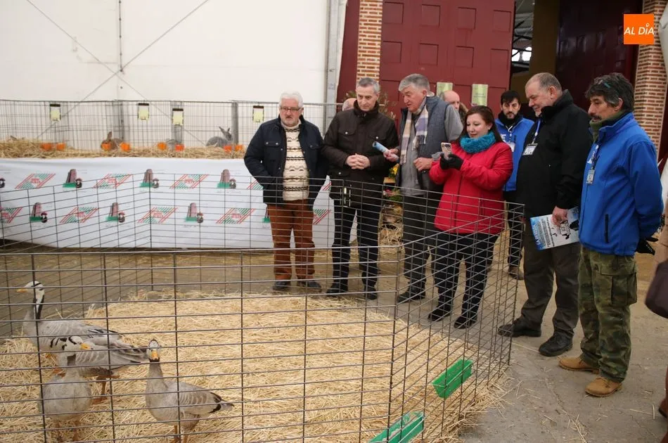 Autoridades municipales visitaron la muestra