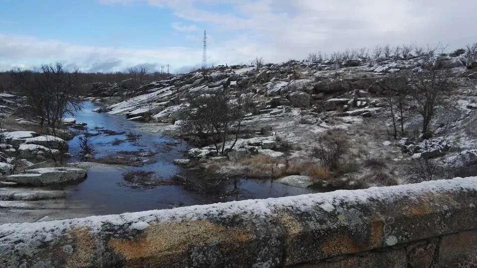Foto 6 - La nieve ti&ntilde;e de blanco Cabeza de Framontanos  