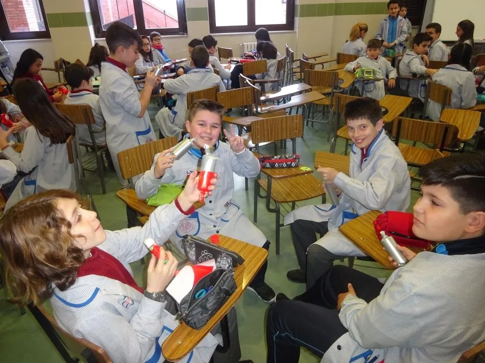 Foto 3 - El Colegio San Juan Bosco celebra con &eacute;xito la jornada biling&uuml;e &lsquo;English Day&rsquo;