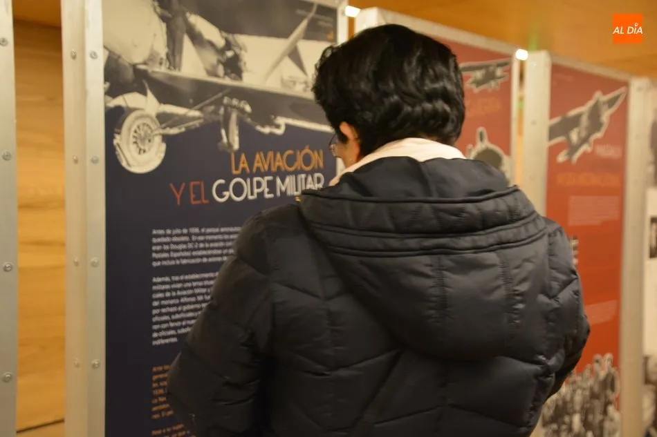 Foto 3 - El Centro de la Memoria Hist&oacute;rica estrena la exposici&oacute;n temporal &lsquo;Aviadores de la Rep&uacute;blica&rsquo; ...