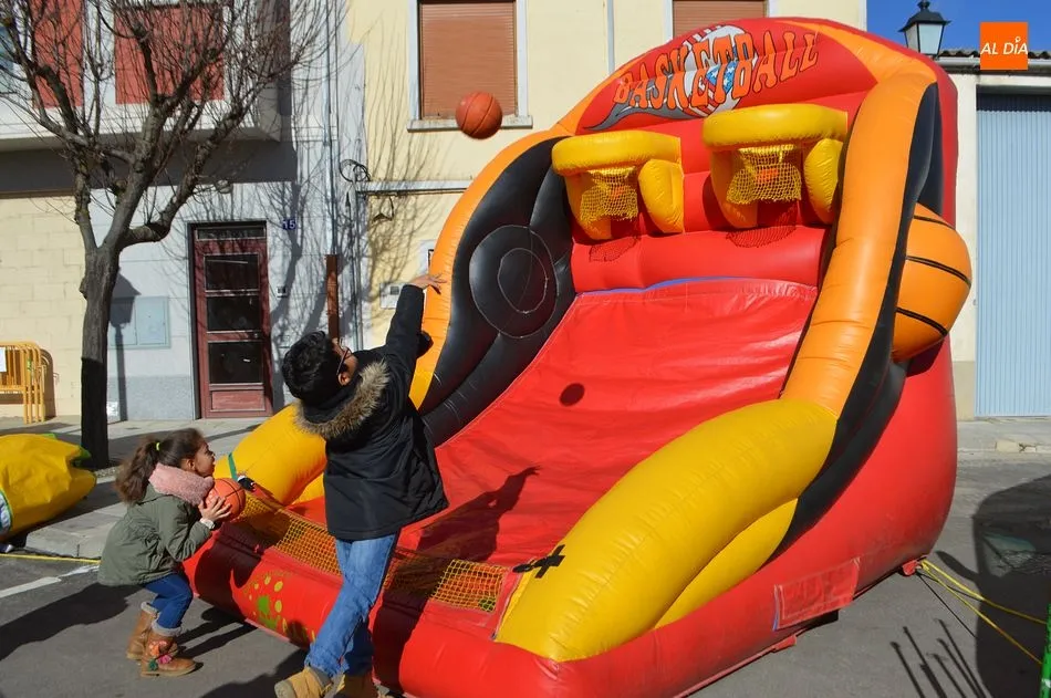 Foto 6 - Los juegos y la matanza marcan el inicio de los festejos de San Blas