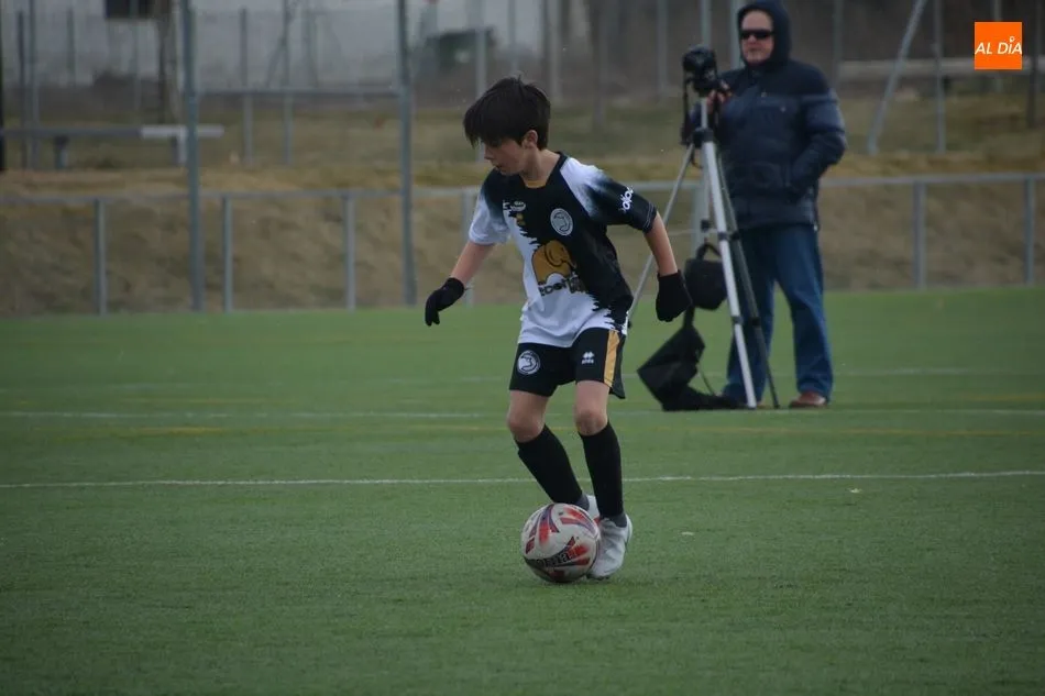 Foto 9 - Resultados, clasificaciones e im&aacute;genes del f&uacute;tbol base provincial