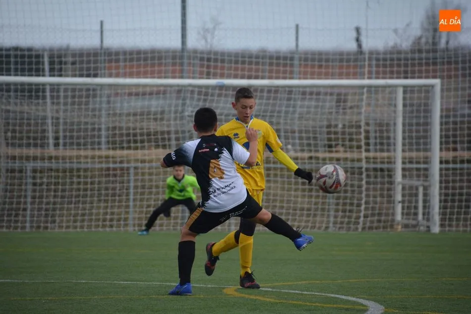 Foto 7 - Resultados, clasificaciones e im&aacute;genes del f&uacute;tbol base provincial