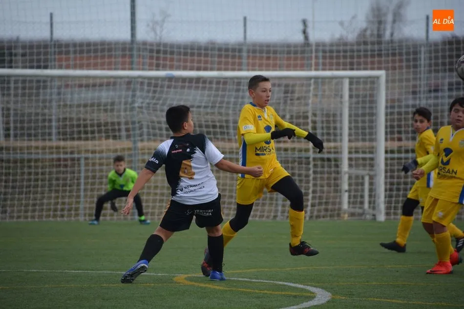Foto 6 - Resultados, clasificaciones e im&aacute;genes del f&uacute;tbol base provincial
