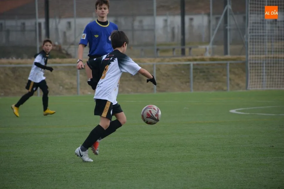Foto 5 - Resultados, clasificaciones e im&aacute;genes del f&uacute;tbol base provincial
