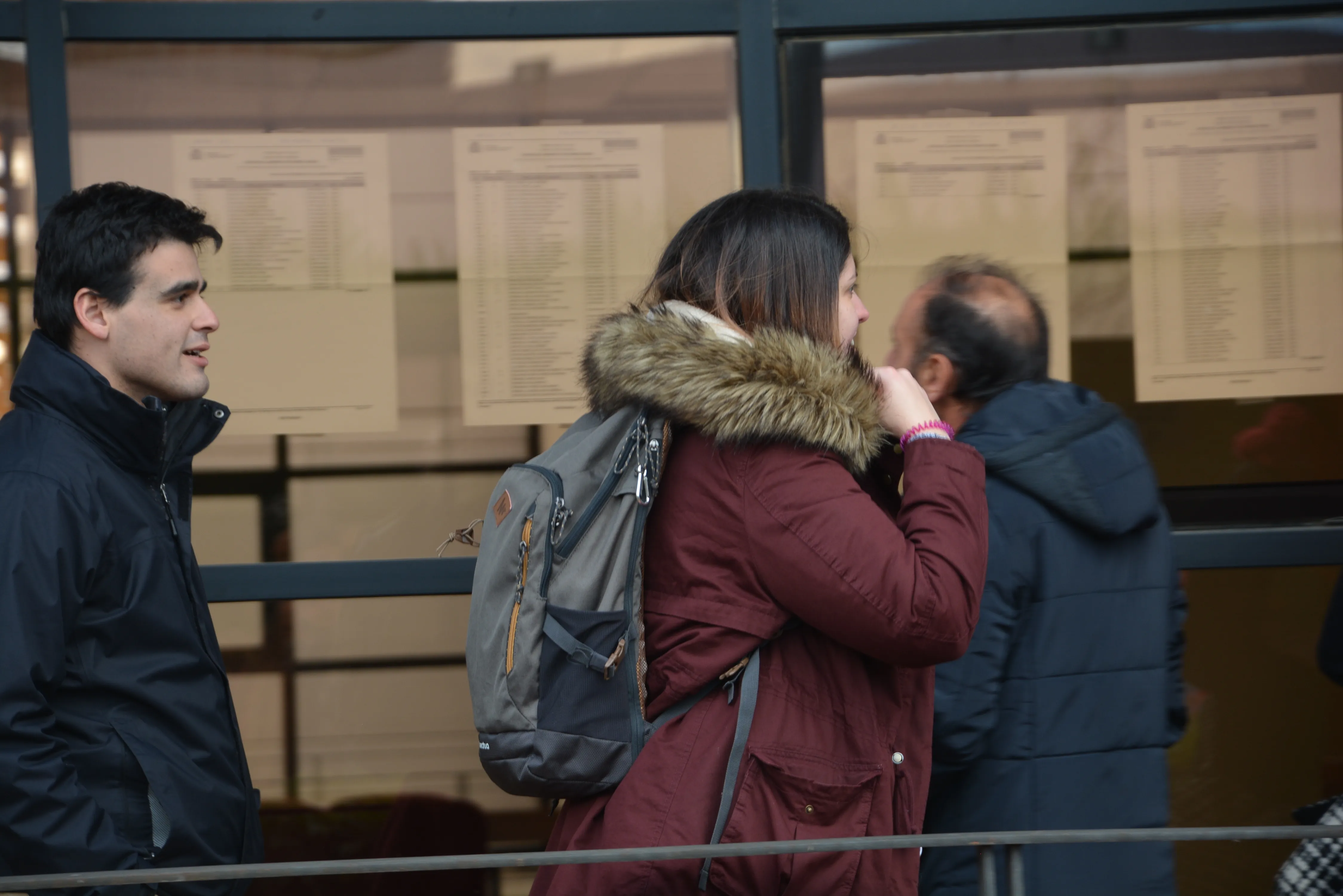 Foto 5 - M&aacute;s de mil personas realizan el MIR en Salamanca
