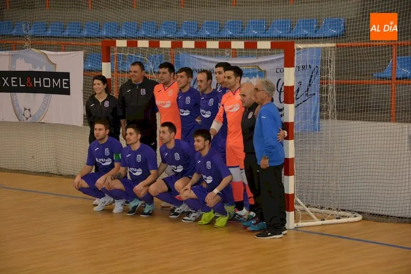 Foto 3 - El Salamanca FS se deja dos puntos tras un gol del Medinense en el &uacute;ltimo segundo (3-3)
