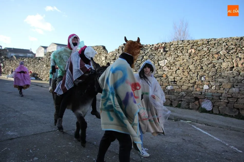 Foto 6 - Los quintos&nbsp;2019 mantienen viva la tradici&oacute;n de la marcha &lsquo;a filas&rsquo;  
