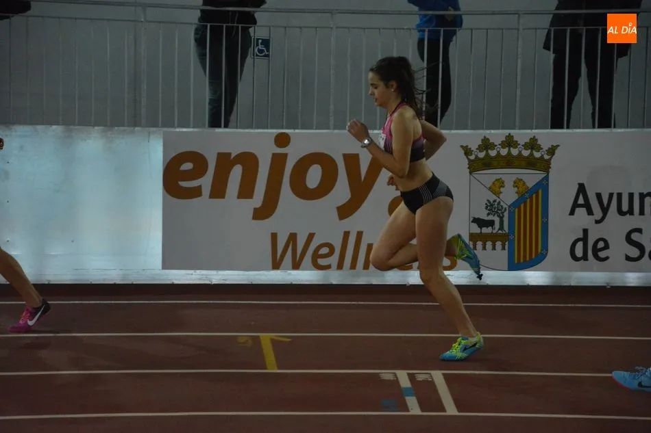 Foto 6 - Los atletas salmantinos exhiben un alto nivel en el Campeonato Provincial de Atletismo en pista...