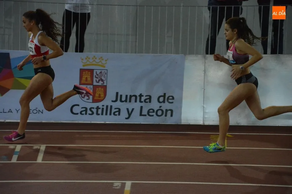 Foto 5 - Los atletas salmantinos exhiben un alto nivel en el Campeonato Provincial de Atletismo en pista...