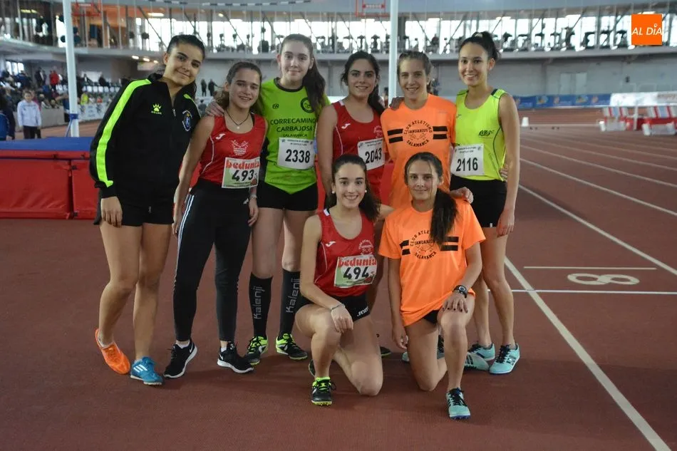 Foto 2 - Los atletas salmantinos exhiben un alto nivel en el Campeonato Provincial de Atletismo en pista...