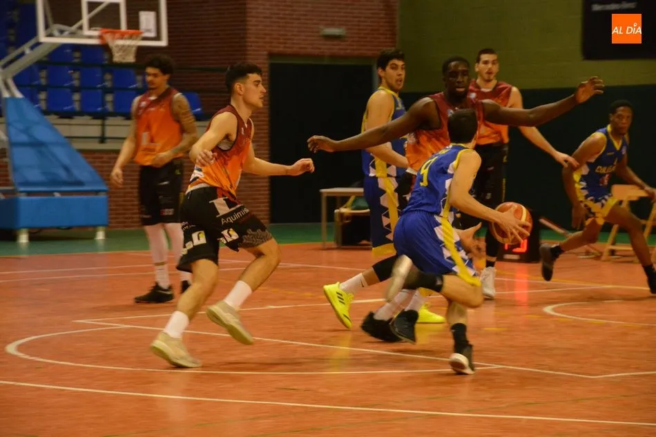 Foto 6 - El Aquimisa tambi&eacute;n puede con el KFC Culle (76-71)