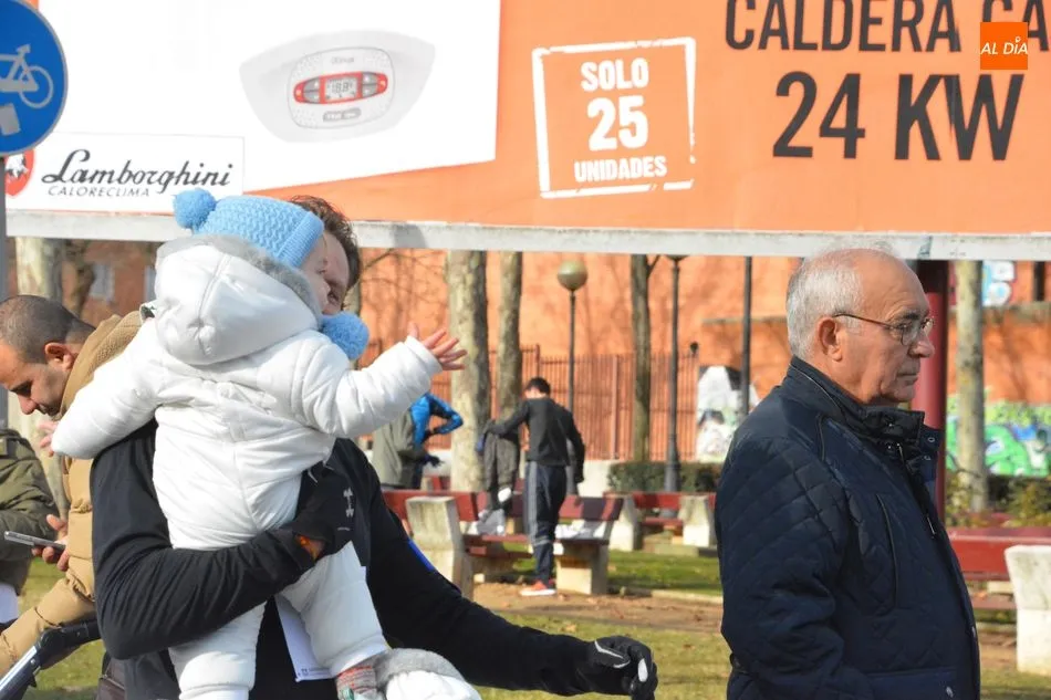 Foto 7 - Carlos Grijota y Leticia Mac&iacute;as se imponen en la XXVI Carrera Popular Don Bosco