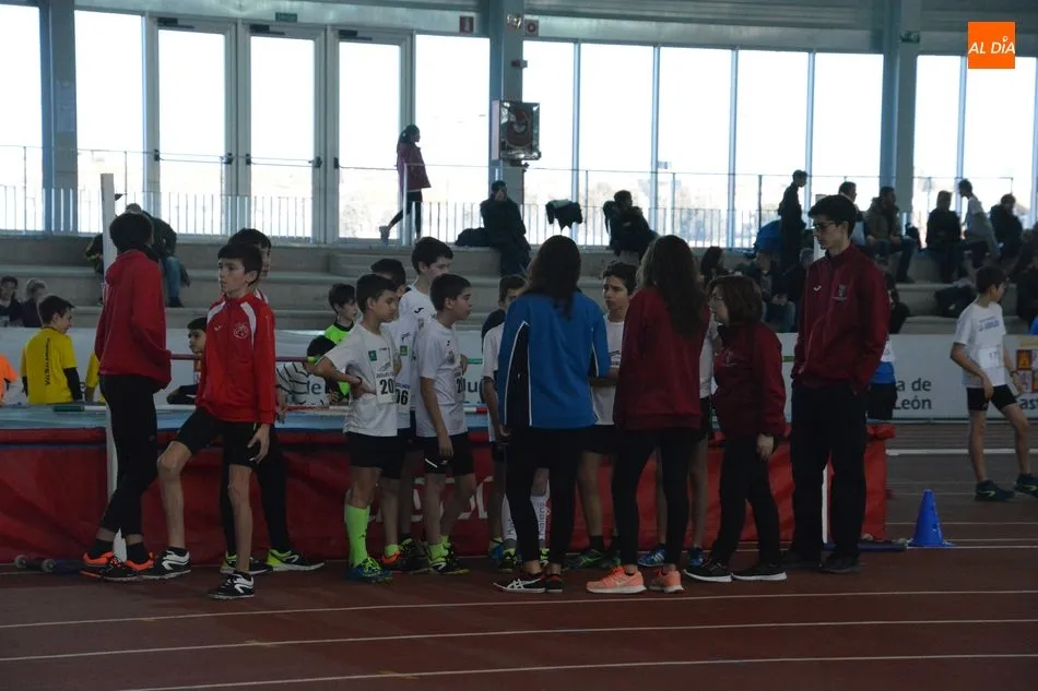 Foto 9 - Los Juegos Escolares de atletismo celebran su segunda jornada