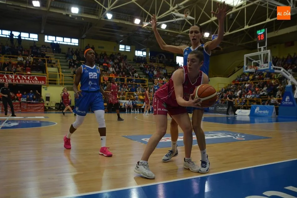 Foto 9 - El Perfumer&iacute;as Avenida pasa por encima del Araski (81-44)