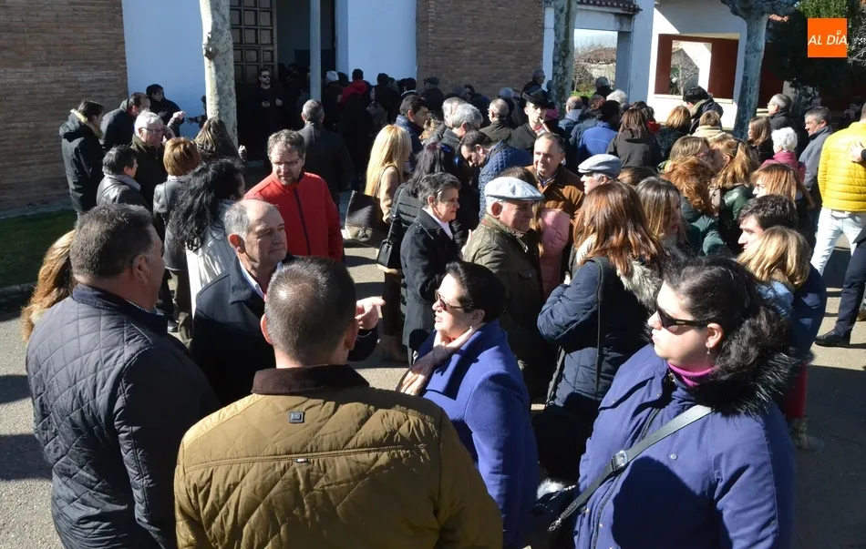 Foto 9 - Multitudinaria asistencia al hist&oacute;rico estreno de la nueva era de San Blas fuera de La Caridad  
