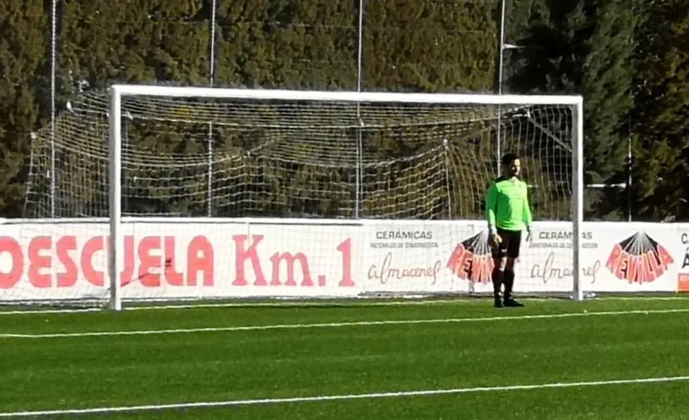 Foto 4 - El Ciudad Rodrigo se queda sin revancha al dejar escapar en los 10&rsquo; finales un 0-2 ante un Ribert ...