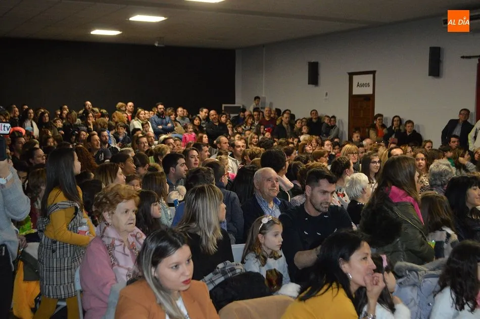 Foto 11 - &Eacute;xito de p&uacute;blico en el Concurso de Tartas M&aacute;ster Chef