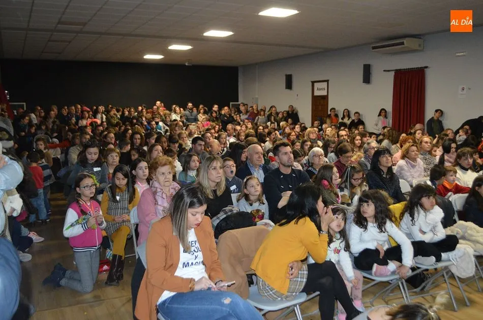Foto 10 - &Eacute;xito de p&uacute;blico en el Concurso de Tartas M&aacute;ster Chef