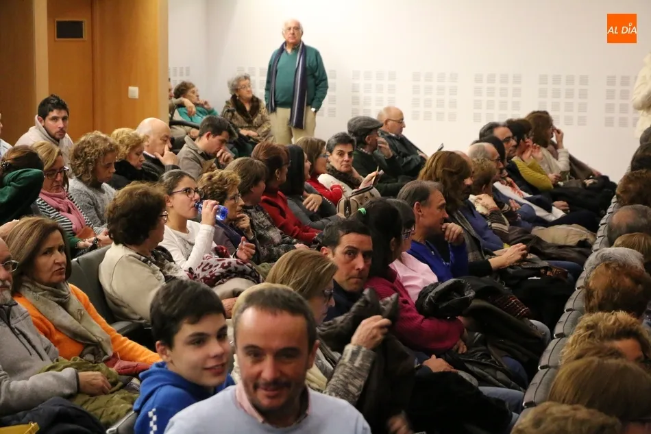 Foto 6 - Excelente entrada para ver la versi&oacute;n actualizada de &lsquo;El inspector&rsquo; de Teatro Estable de...