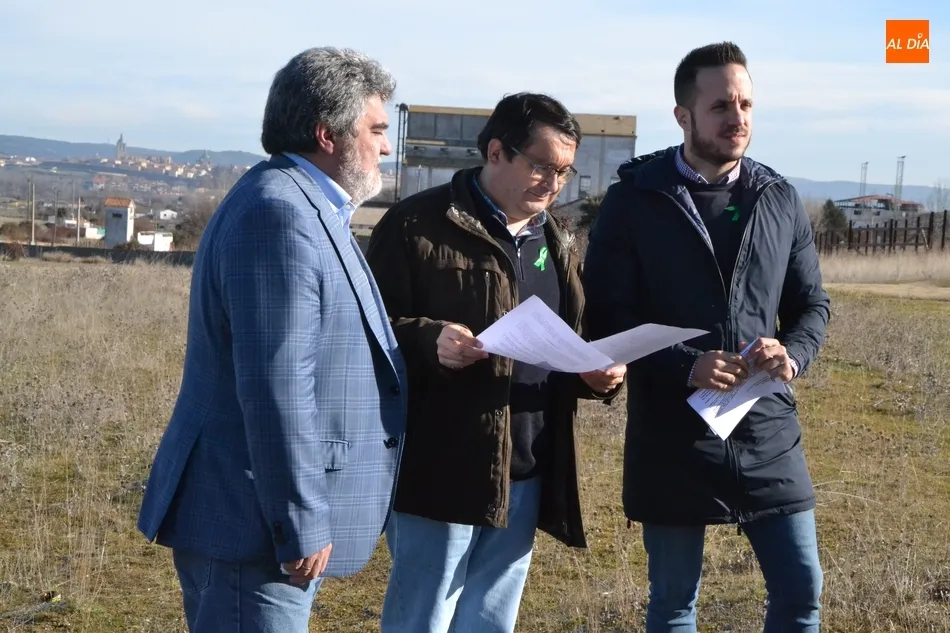 Foto 4 - La Junta confirma al PSOE que &ldquo;no est&aacute; previsto&rdquo; ejecutar el prometido Pol&iacute;gono de Las Vi&ntilde;as ...