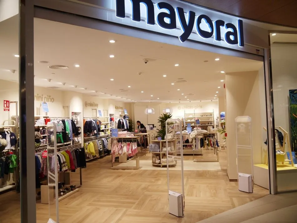 Foto 9 - Nueva tienda Mayoral en el Centro Comercial El Tormes  