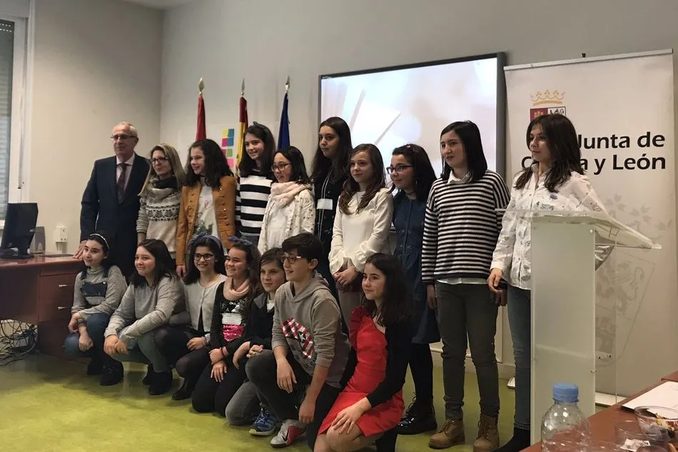 Foto 2 - Los ni&ntilde;os del colegio Marqu&eacute;s de Valero de B&eacute;jar ganan el t&iacute;tulo de mejores lectores de la...