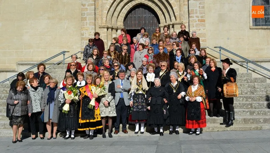 Las mujeres de los Centros de Cultura Popular celebran Santa Águeda
