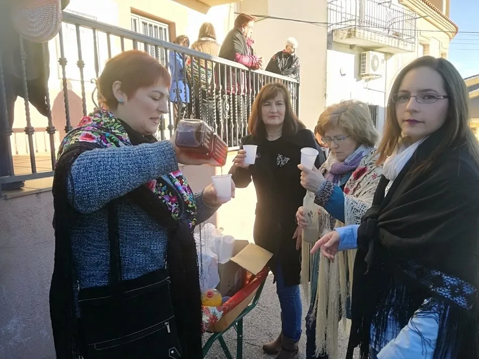 Foto 8 - Teresa Holgado ejerce de alcaldesa de las &aacute;guedas en Cabeza del Caballo  
