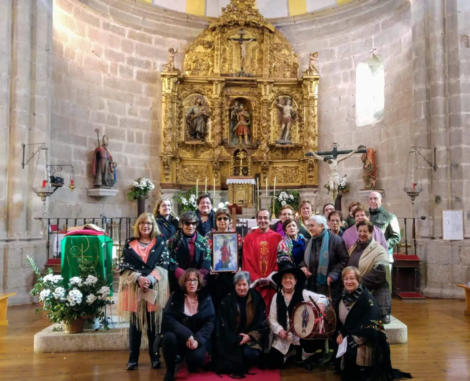Foto 2 - Animada celebraci&oacute;n de las &Aacute;guedas en Retortillo  