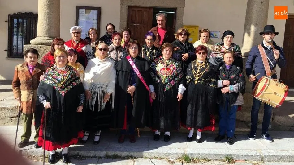 Foto 7 - Las mujeres de Sobradillo contin&uacute;an hoy la fiesta de Santa &Aacute;gueda