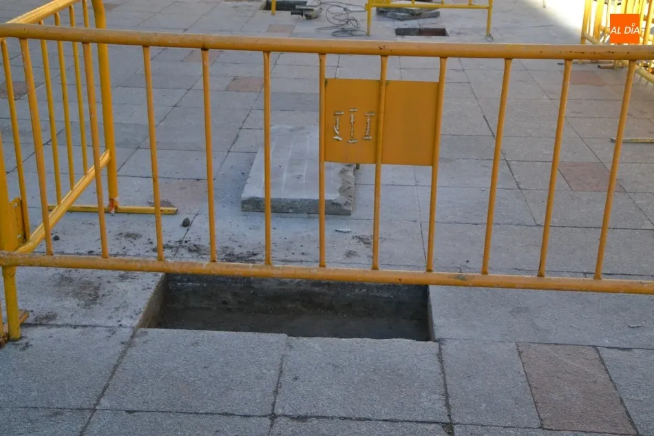 Foto 3 - Nueva intervenci&oacute;n m&uacute;ltiple en la superficie de la Plazuela del Conde  