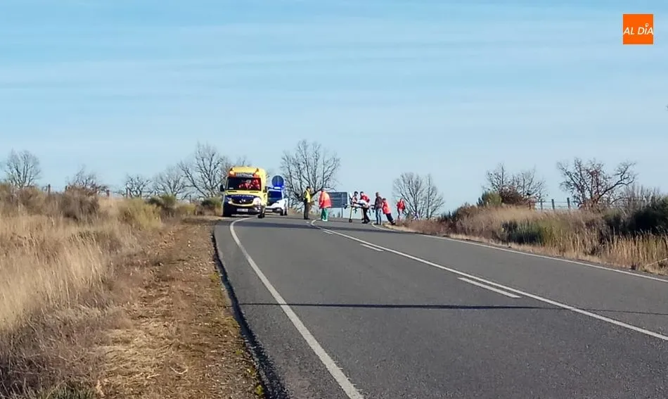 Foto 4 - Un joven resulta herido tras cortarse en una pierna con una motosierra en La Pe&ntilde;a  