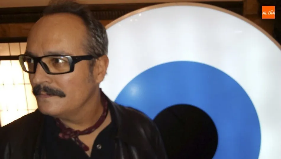 Gabriel Velázquez, dierector de la película