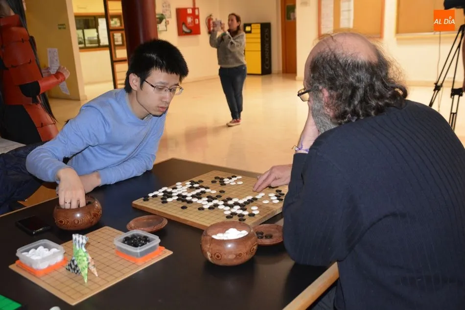 Foto 5 - La Facultad de Ciencias Sociales se suma con juegos de mesa a la celebraci&oacute;n del A&ntilde;o Nuevo Chino
