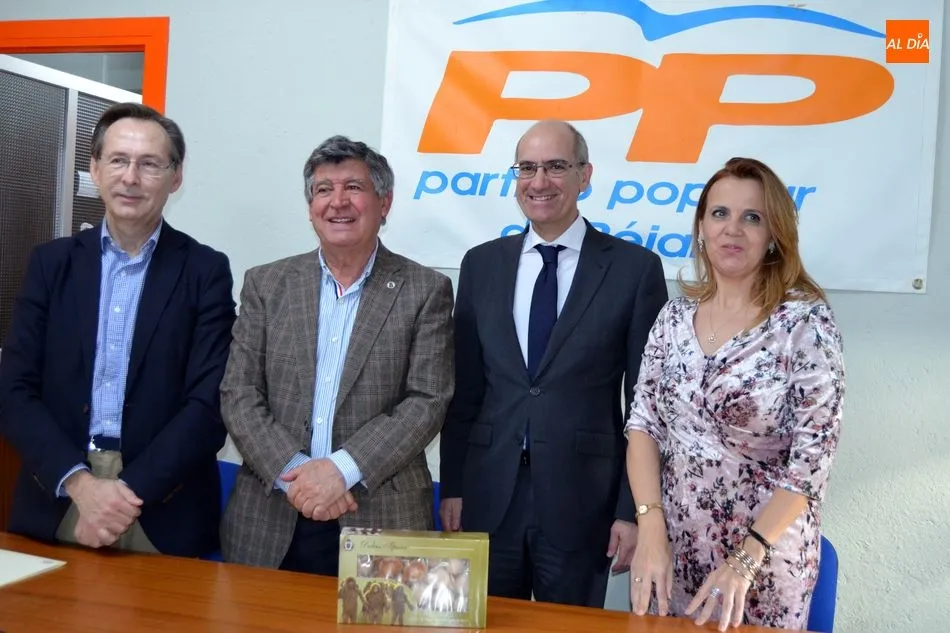 Acto del PP para presentar la moción que presentará en el Senado sobre el Corpus