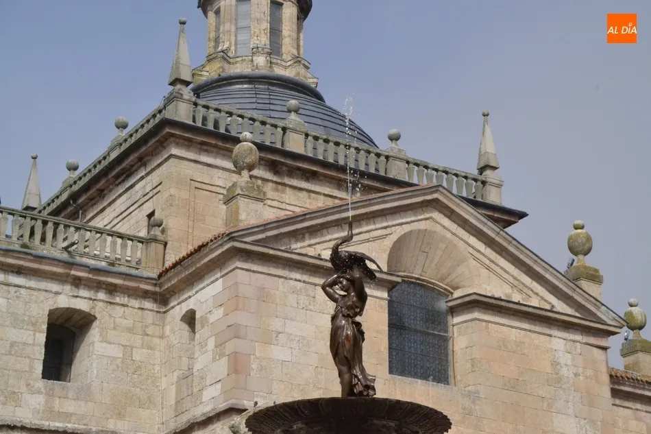 Foto 2 - La fuente de la Plazuela del Buen Alcalde vuelve a estar operativa  