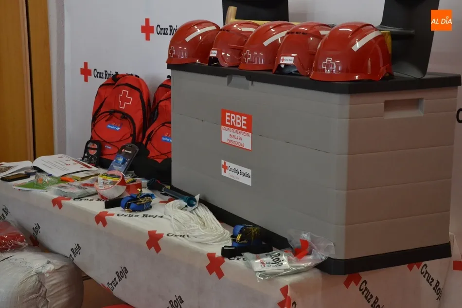 Foto 5 - Cruz Roja configura un equipo de 15 voluntarios para actuar en cat&aacute;strofes y emergencias  