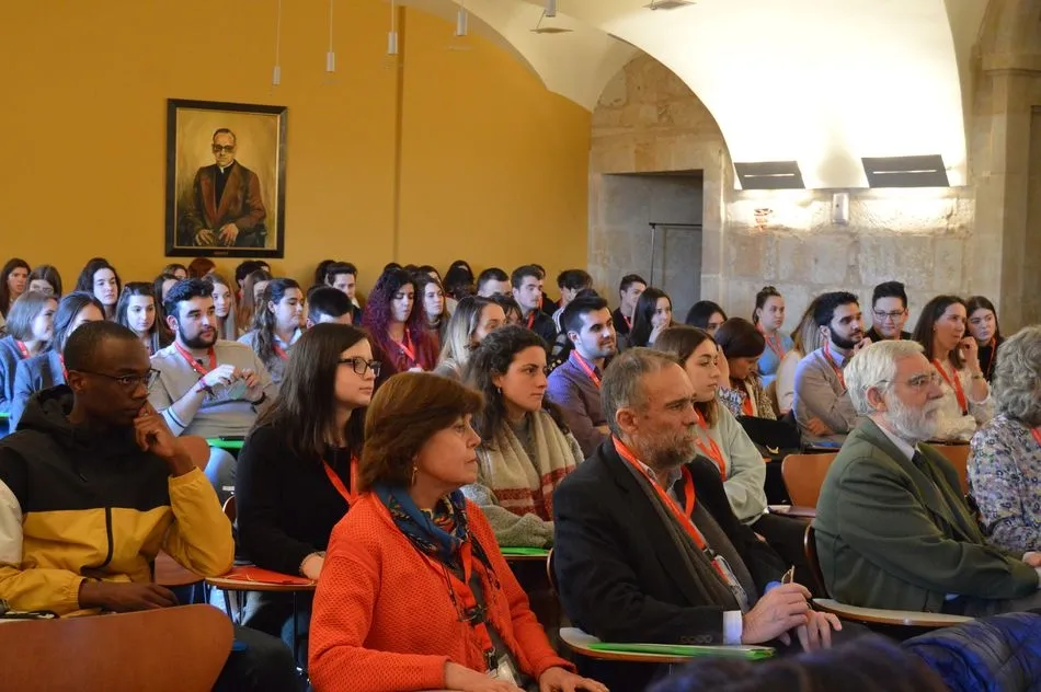 Foto 2 - La UPSA presenta investigaciones y experiencias de Enfermer&iacute;a en Espa&ntilde;a y Portugal  