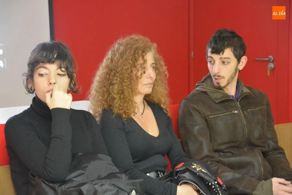 Foto 2 - El Partido Socialista tributa en emotivo homenaje a Pepita Mena