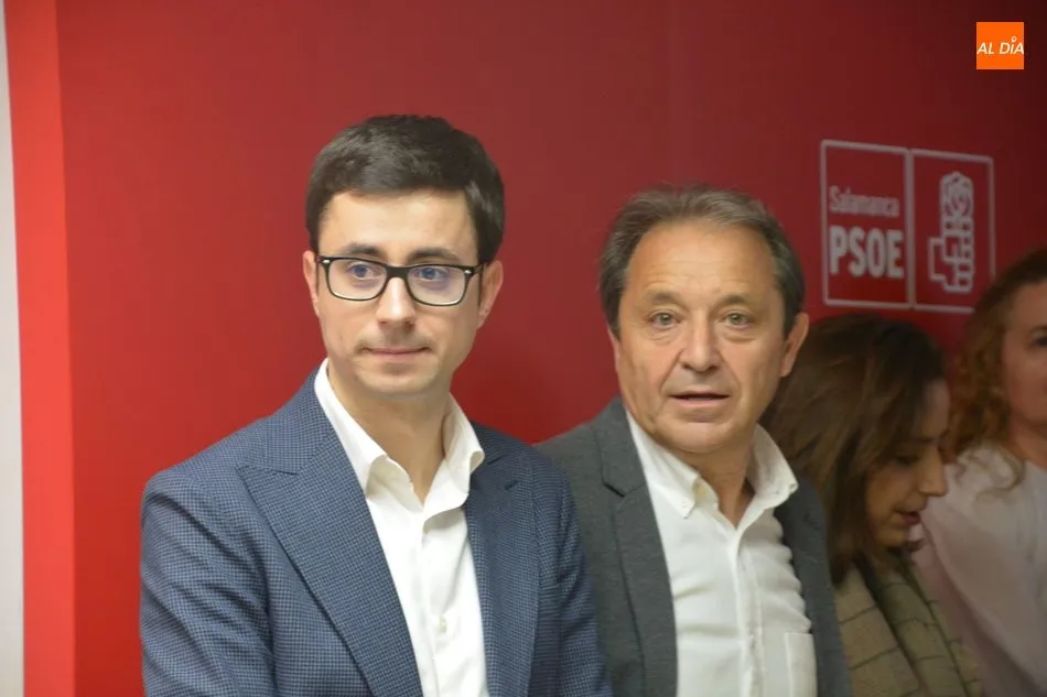 Foto 7 - El Partido Socialista tributa en emotivo homenaje a Pepita Mena